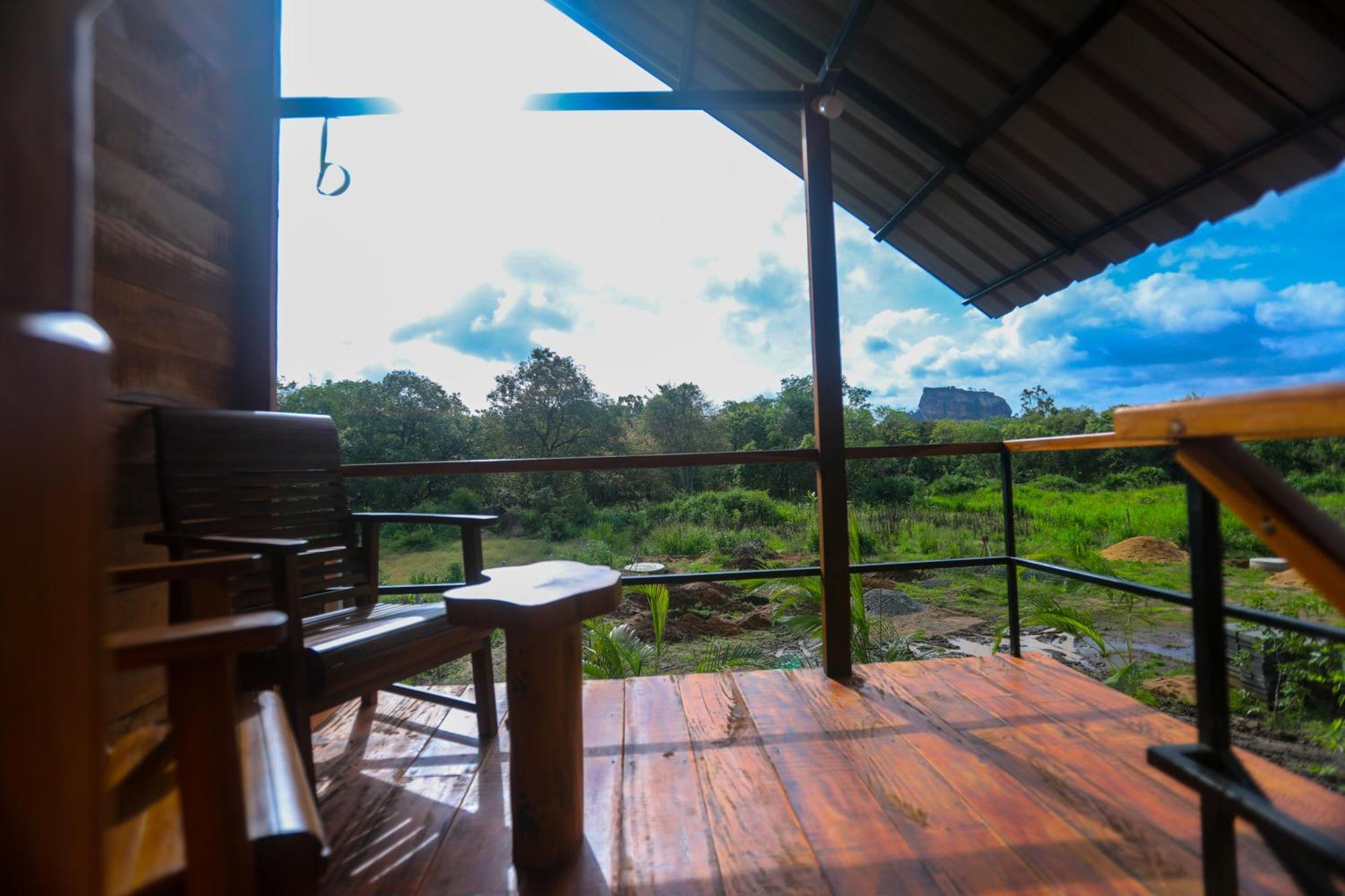 Вилла Lion Wood Treehouse Talkote Экстерьер фото